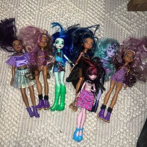Colorful Fashion Dolls Set